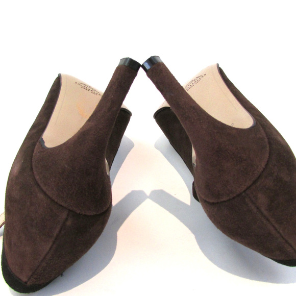 Bally of Switzerland Brown Suede Pointed Toe Heels - Picture 6 of 8